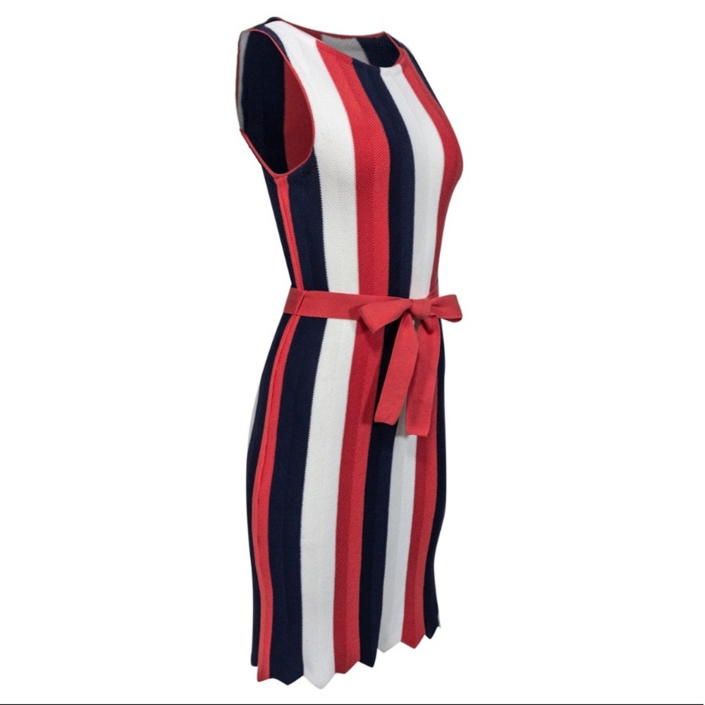 🌟HP🌟 NWOT - {Trina Turk} Striped Knit Dress❤️